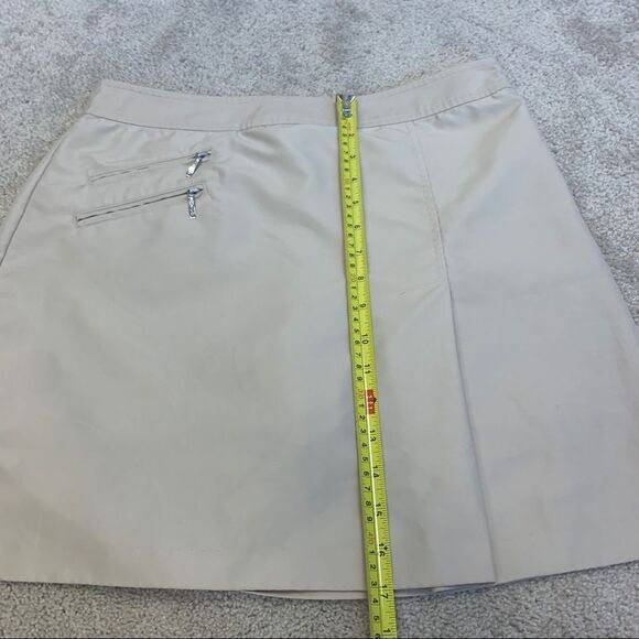 IZOD Golf beige tan brown skirt Sz 6 tennis - Picture 9 of 10